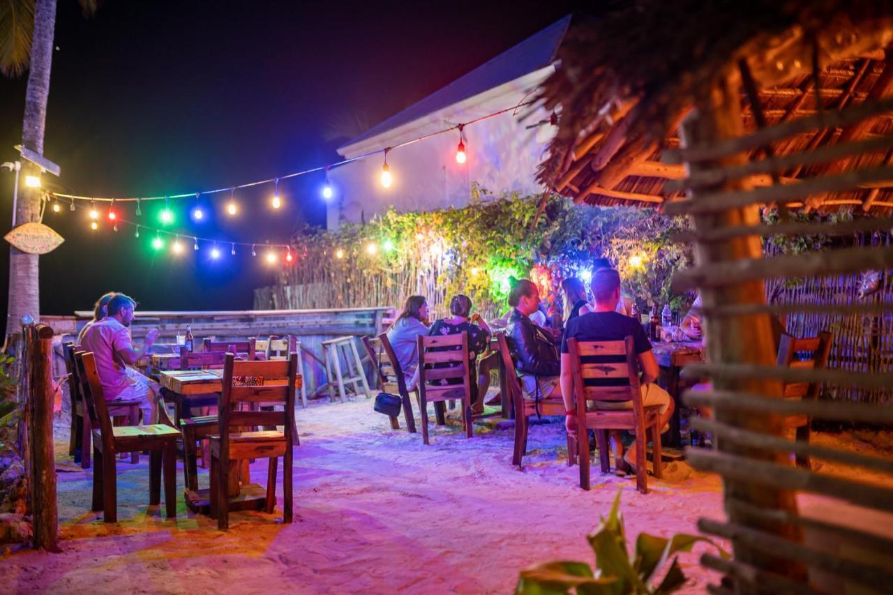Pili Pili Swahili Lodge Джамбіані Екстер'єр фото